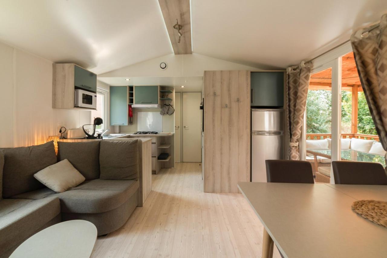 Mobil Home Les Pieds Dans L'Eau Canet Exterior foto